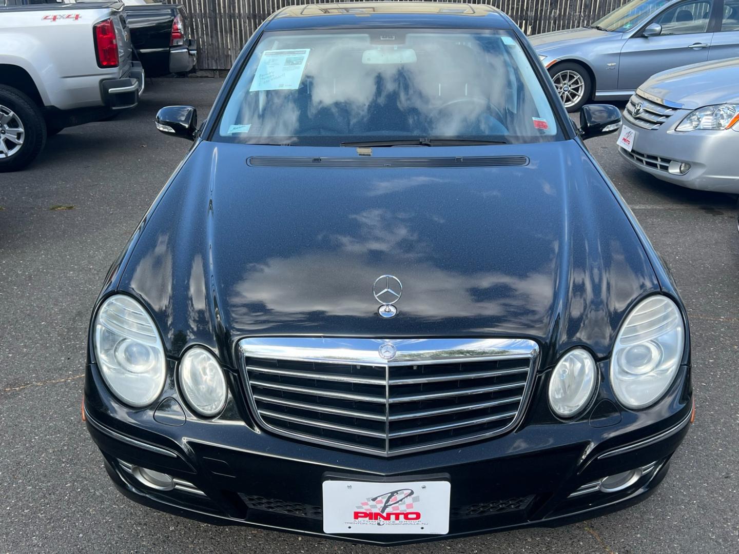 2008 BLACK /Black Leather Mercedes-Benz E-Class E350 Luxury (WDBUF87X48B) with an 3.5L V6 DOHC 24V engine, located at 1018 Brunswick Ave, Trenton, NJ, 08638, (609) 989-0900, 40.240086, -74.748085 - WoW! This Mercedes E-Class is a Black Beauty!! Just Serviced and Detailed and ready for the next driver who will appreciate this vehicle! A real nice Mercedes E 350 4-matic. Financing available - Photo#6